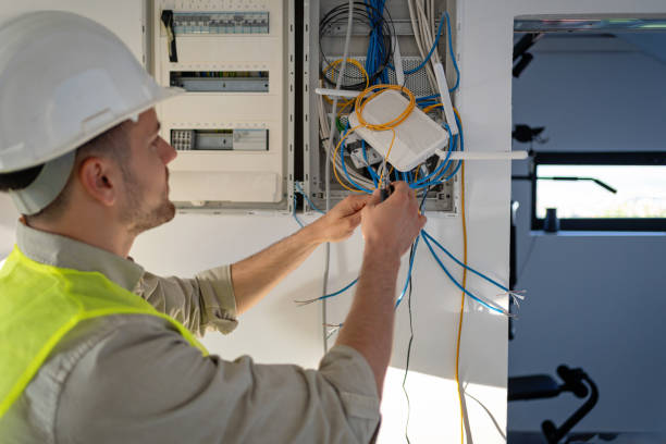 Professional Electrician in Spanaway, WA